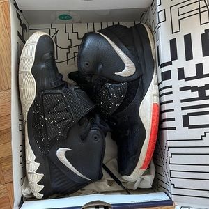 Kyrie 6 GS size 4Y